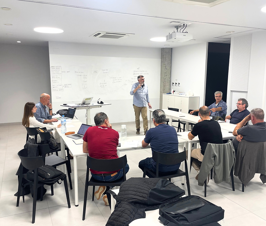 Reuni&oacute; de la junta de l'AAAC